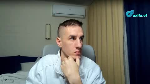 Axl online show from March 2026 09:31:02 PM