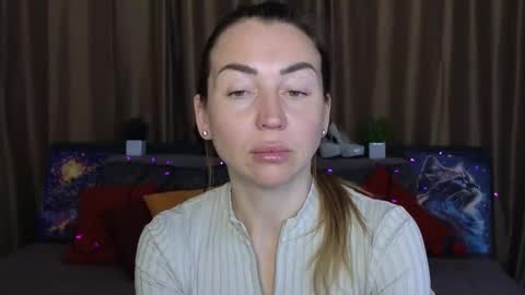 Jully online show from February 2025 09:50:02 AM