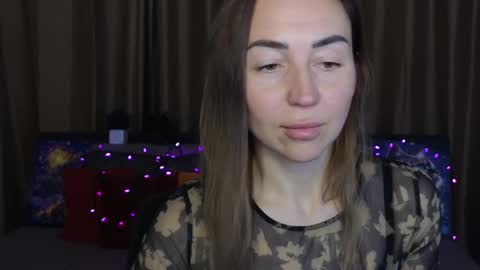 Jully online show from February 2025 09:45:02 AM