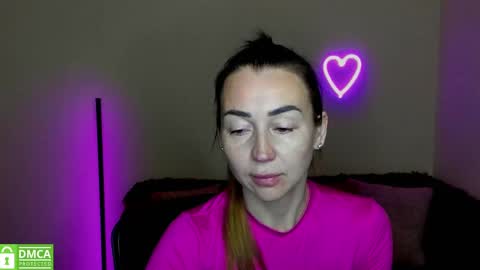 Jully online show from February 2025 12:27:02 PM