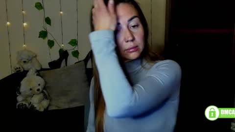 Jully online show from March 2025 05:18:02 AM