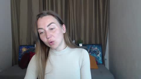 Jully online show from March 2025 09:29:02 PM