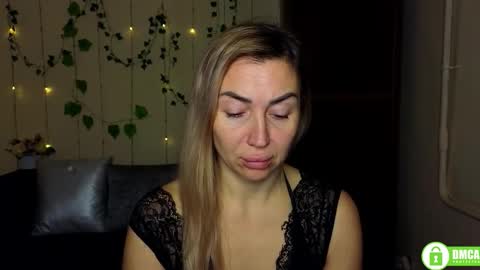 Jully online show from January 2026 06:46:02 PM