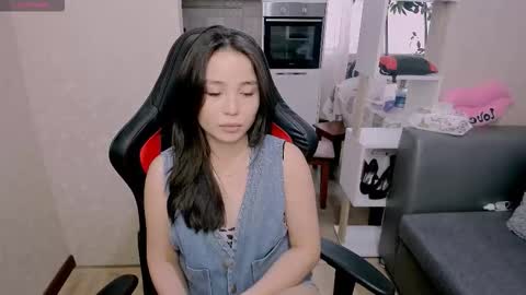 Aya Moon online show from October 2025 04:54:01 AM