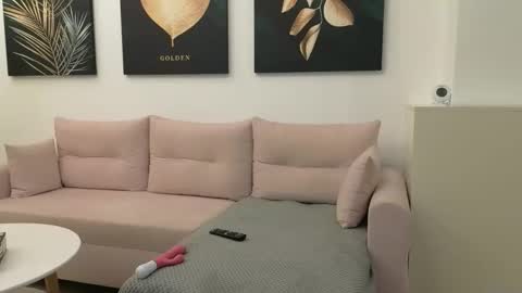 Ayabellle online show from September 2025 07:57:02 PM