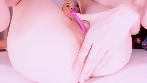 Ana  FREE   online show from March 2025 08:41:01 AM