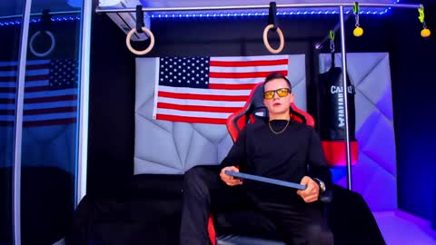 Ayden Miller online show from January 2025 01:02:02 PM