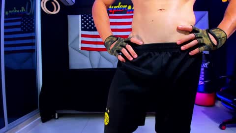 Ayden Miller online show from February 2025 01:04:02 AM