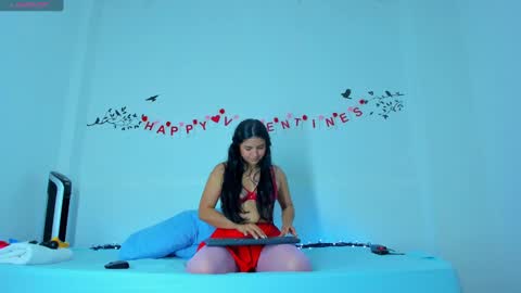 Mariana online show from February 2025 09:32:01 PM