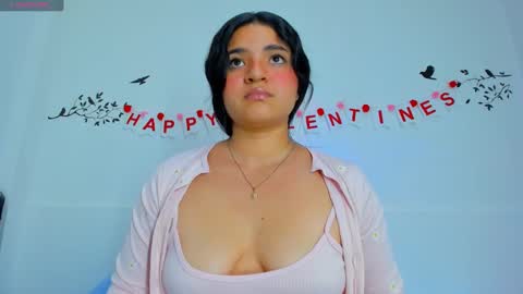 Mariana online show from February 2025 08:43:02 PM