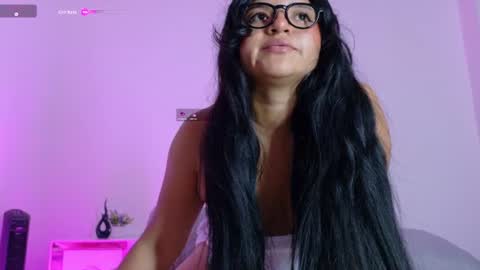Snapshot of ayheleen_sexygirl3 chatting on June 2026 08:41:01 PM Mariana online show from June 2026 08:41:01 PM
