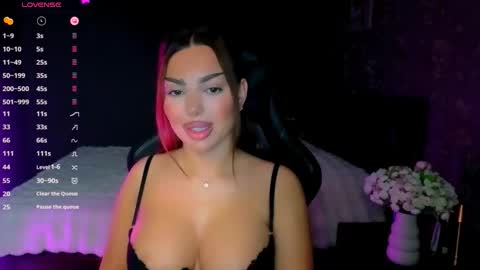  Ayla Demir  online show from February 2026 09:46:01 PM