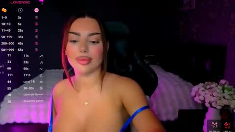  Ayla Demir  online show from February 2026 09:58:01 PM