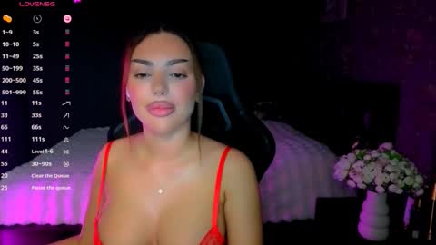  Ayla Demir  online show from March 2026 09:52:02 PM