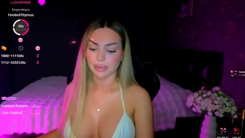  Ayla Demir  online show from March 2026 09:54:02 PM