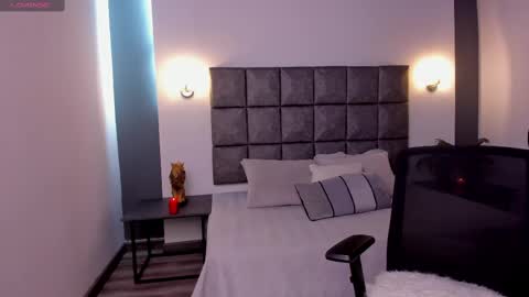 Ayleen online show from February 2025 12:19:01 AM