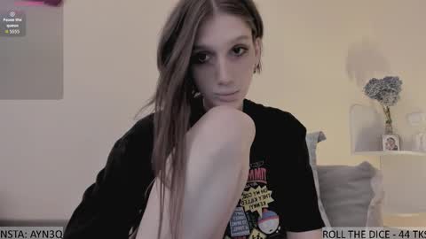 AYNEK        fansly  online show from November 2025 05:46:02 PM