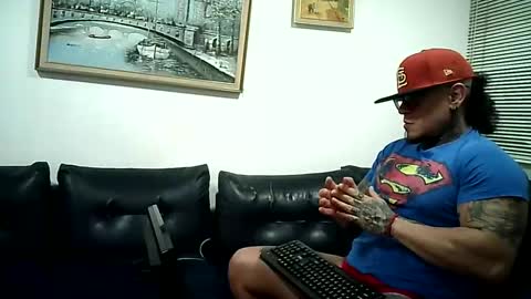 Ayrton naffah2 online show from April 2026 04:46:01 AM