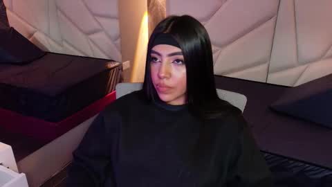 Aysel online show from October 2025 09:24:01 PM