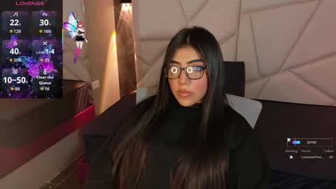 Aysel online show from November 2025 03:47:02 PM