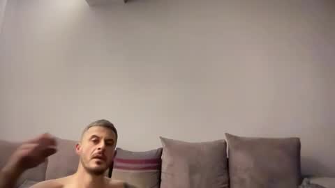 Snapshot of aysha1214 chatting on February 2026 12:15:01 AM HotwifeAysha online show from February 2026 12:15:01 AM