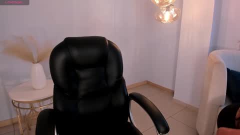 Ayshel online show from September 2025 03:30:02 AM