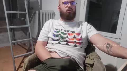 Snapshot of azagal22 chatting on November 2025 05:01:02 PM justin online show from November 2025 05:01:02 PM