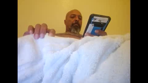 Snapshot of azcory chatting on October 2025 08:51:01 PM azcory online show from October 2025 08:51:01 PM