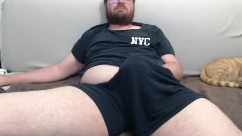 Azer online show from May 2026 08:04:04 PM