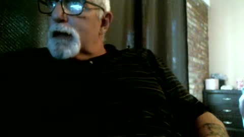 azjohnny online show from September 2025 05:23:01 PM