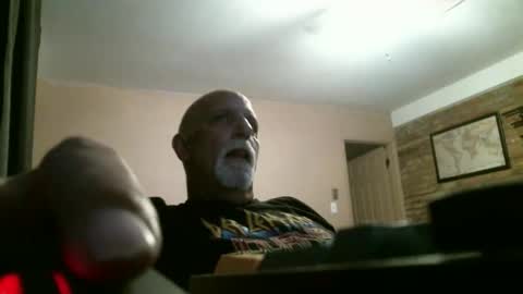 Snapshot of azjohnny chatting on April 2026 02:55:01 AM azjohnny online show from April 2026 02:55:01 AM