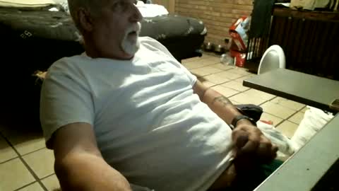 Snapshot of azjohnny chatting on August 2026 02:14:01 AM azjohnny online show from August 2026 02:14:01 AM