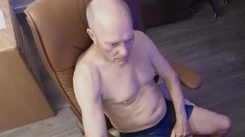 Mike online show from February 2026 10:44:02 AM