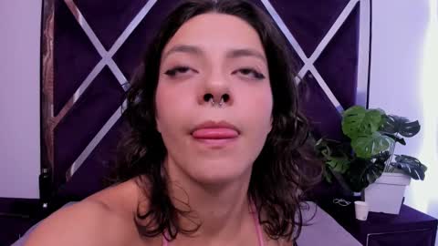 azulasm online show from November 2025 09:03:02 PM