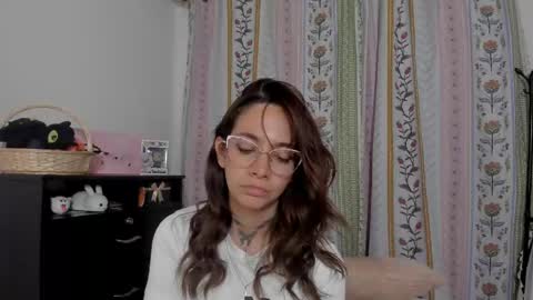 Snapshot of azumi_saan chatting on May 2026 01:35:02 AM azumi saan online show from May 2026 01:35:02 AM