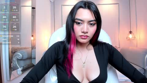 Azura online show from January 2025 10:56:01 PM