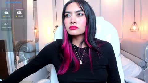 Azura online show from February 2025 10:33:01 PM