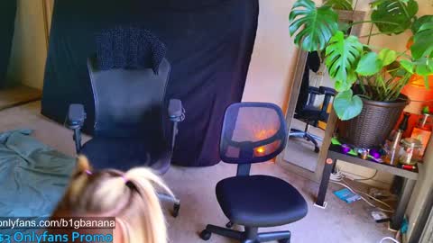 b1gbanana online show from January 2025 08:28:01 PM