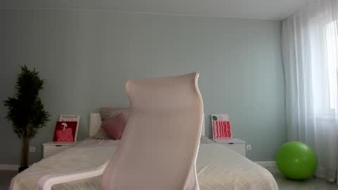 Snapshot of bab_boom chatting on September 2025 12:43:02 AM Monica online show from September 2025 12:43:02 AM