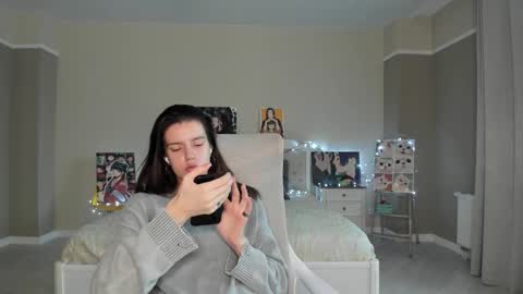 Snapshot of bab_boom chatting on September 2025 12:36:02 AM Monica online show from September 2025 12:36:02 AM