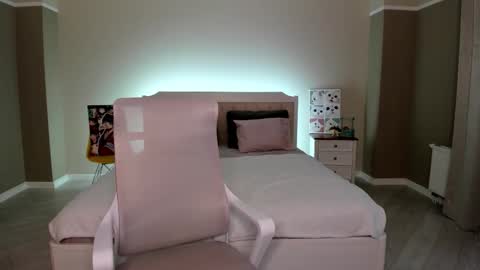 Snapshot of bab_boom chatting on October 2025 12:40:02 AM Monica online show from October 2025 12:40:02 AM