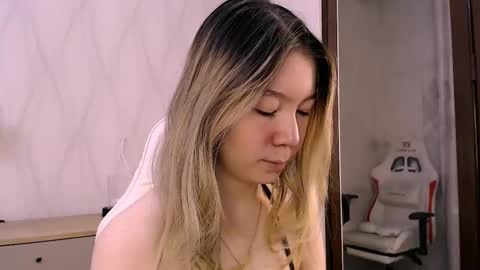 Cute Raby online show from November 2025 02:39:02 PM