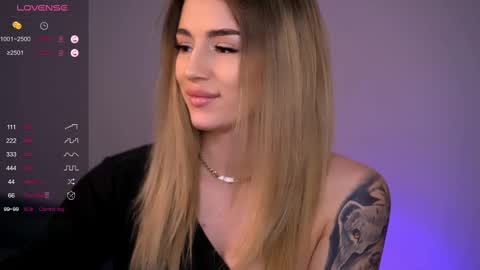 Snapshot of babbyaisha chatting on March 2025 09:48:02 PM Inna online show from March 2025 09:48:02 PM