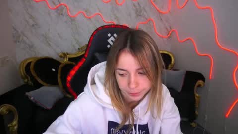 Babe online show from February 2025 11:43:02 AM