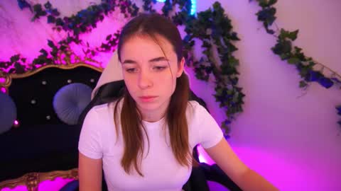 Babe online show from November 2025 08:14:01 AM