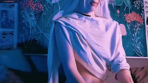 babe_moister online show from September 2025 07:40:02 AM