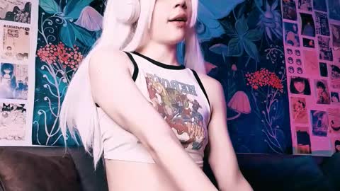 babe_moister online show from October 2025 05:04:02 AM