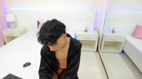 Ander online show from February 2025 07:17:02 PM