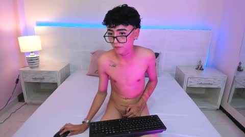 Ander online show from March 2025 10:54:01 PM