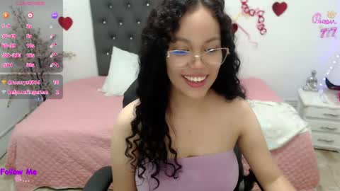 Snapshot of baby_blue18_ chatting on April 2026 10:25:02 PM salome online show from April 2026 10:25:02 PM